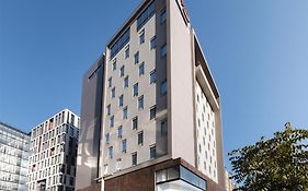 Hampton By Hilton Bogota Airport